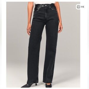 Abercrombie 90’s high rise relaxed jean